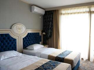 Отель Hotel Dacia Sud Мамая Двухместный номер с 2 отдельными кроватями и видом на море-6