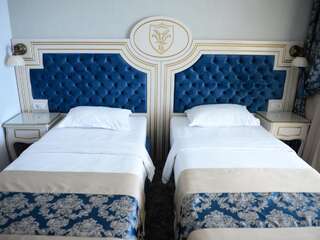 Отель Hotel Dacia Sud Мамая Двухместный номер с 2 отдельными кроватями и видом на море-7